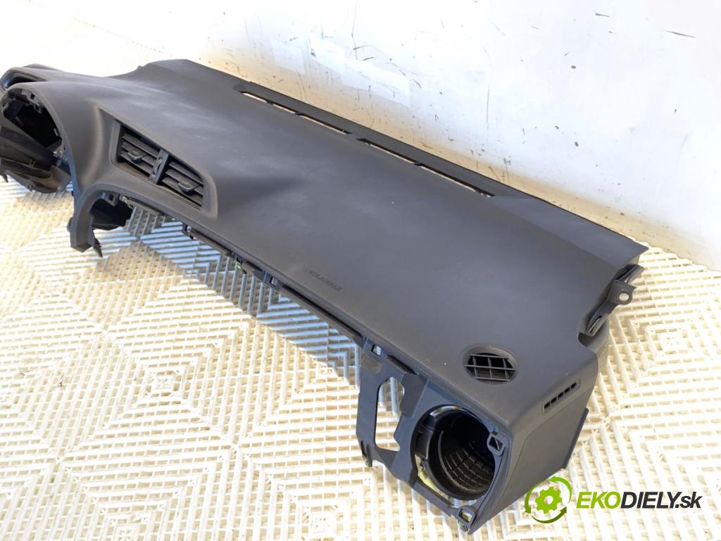 TOYOTA YARIS III liftback 2013 51 kW 1.0 (KSP130_) 998 Palubná doska silentbloku pasy 55085-0D010 45019-0D420