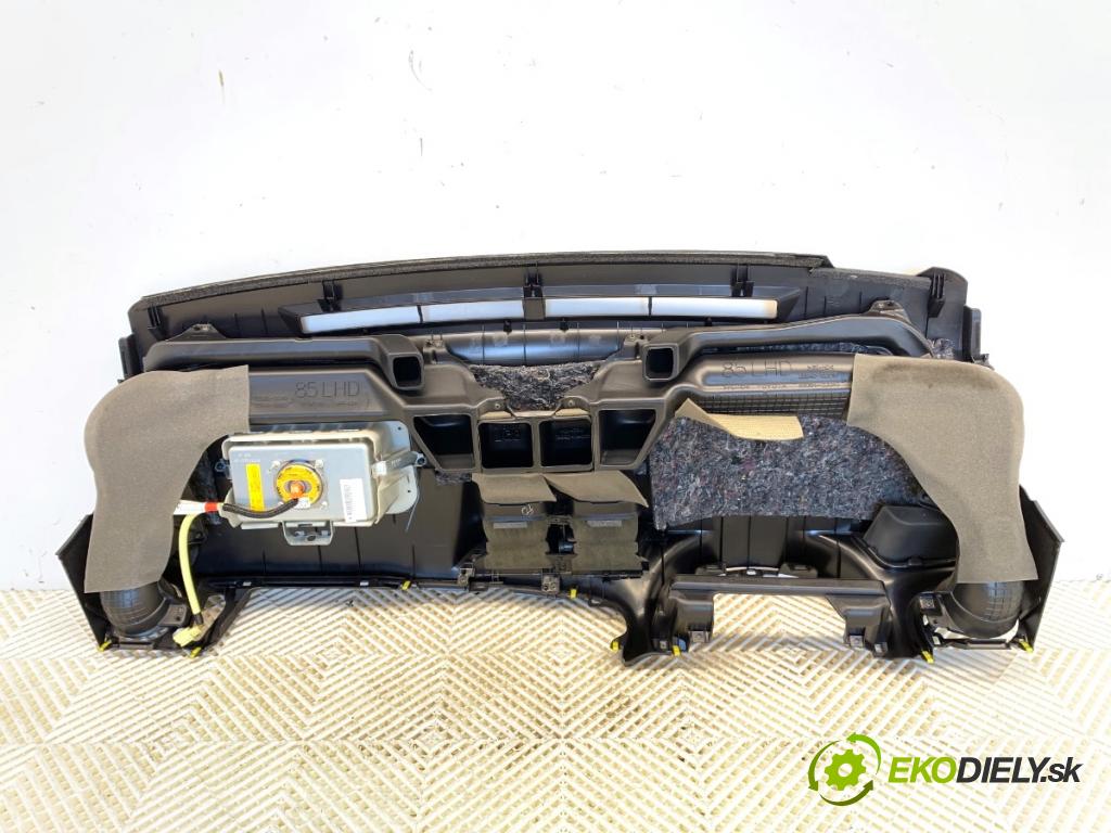 TOYOTA YARIS III liftback 2013 51 kW 1.0 (KSP130_) 998 Palubná doska silentbloku pasy 55085-0D010 45019-0D420