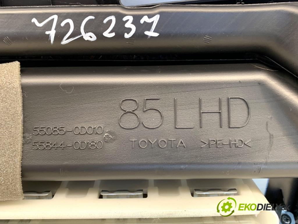 TOYOTA YARIS III liftback 2013 51 kW 1.0 (KSP130_) 998 Palubná doska silentbloku pasy 55085-0D010 45019-0D420