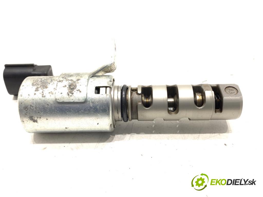 TOYOTA YARIS III liftback 2013 51 kW 1.0 (KSP130_) 998 Snímač variabilný fázy 3-0Q010 (Snímač)