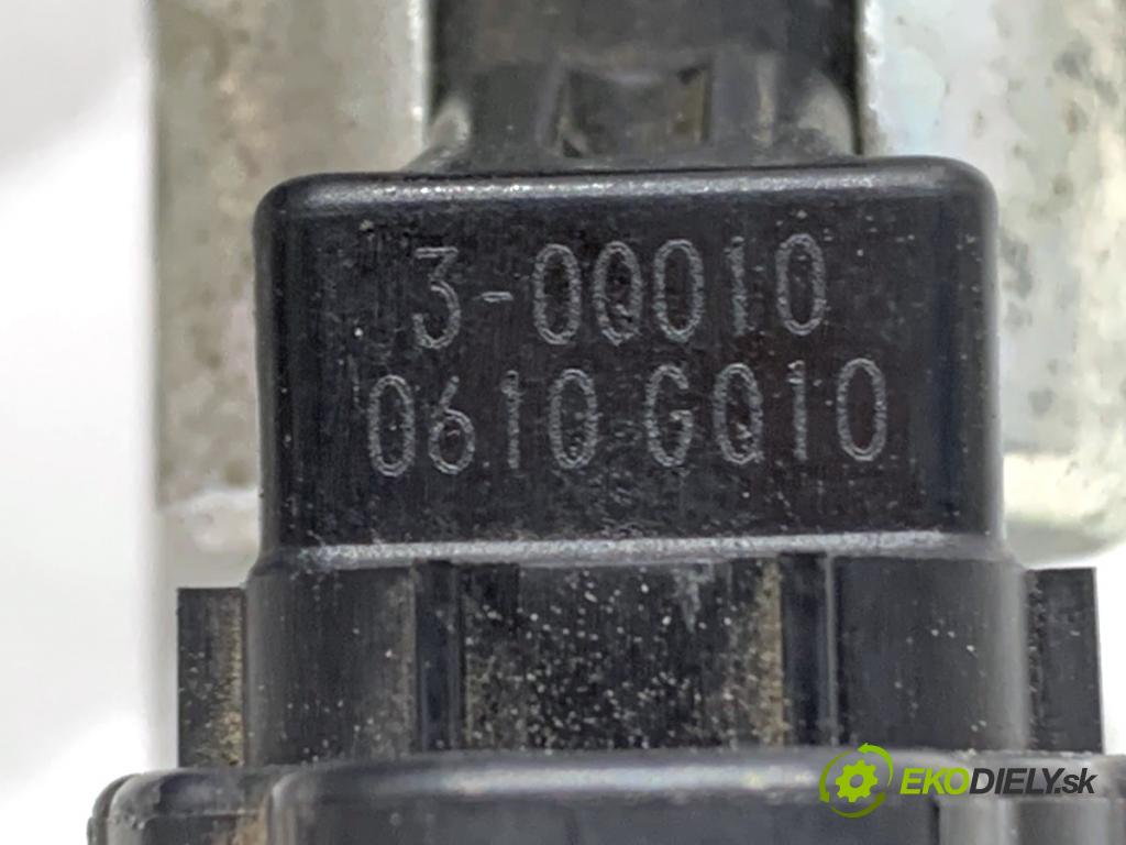 TOYOTA YARIS III liftback 2013 51 kW 1.0 (KSP130_) 998 Snímač variabilný fázy 3-0Q010 (Snímač)