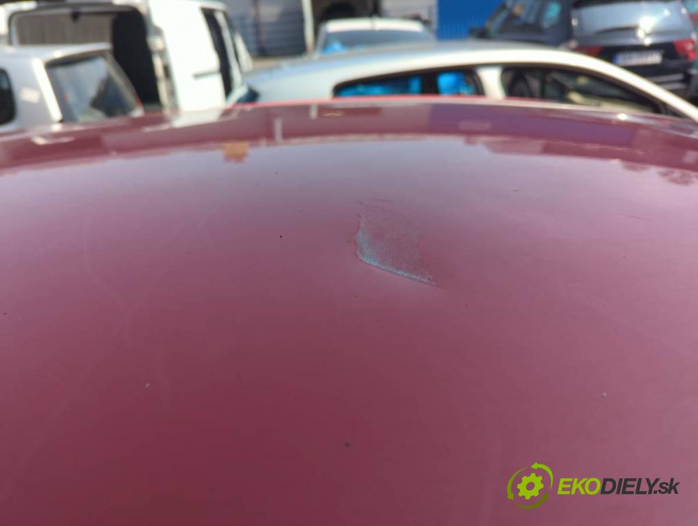 TOYOTA YARIS III liftback 2013 51 kW 1.0 (KSP130_) 998 KAROSERIA ČTVRŤÁK blatník zadní část levý pravý práh střecha PODŁUŻNICA levý pravý