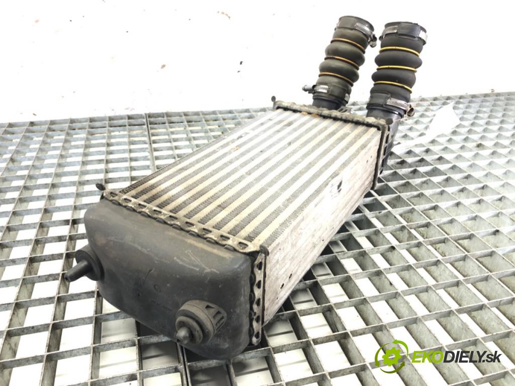 PEUGEOT 208 I liftback 2012 68 kW 1.6 HDi 1560 intercooler 9684311680 (Chladiče nasávaného vzduchu (intercoolery))