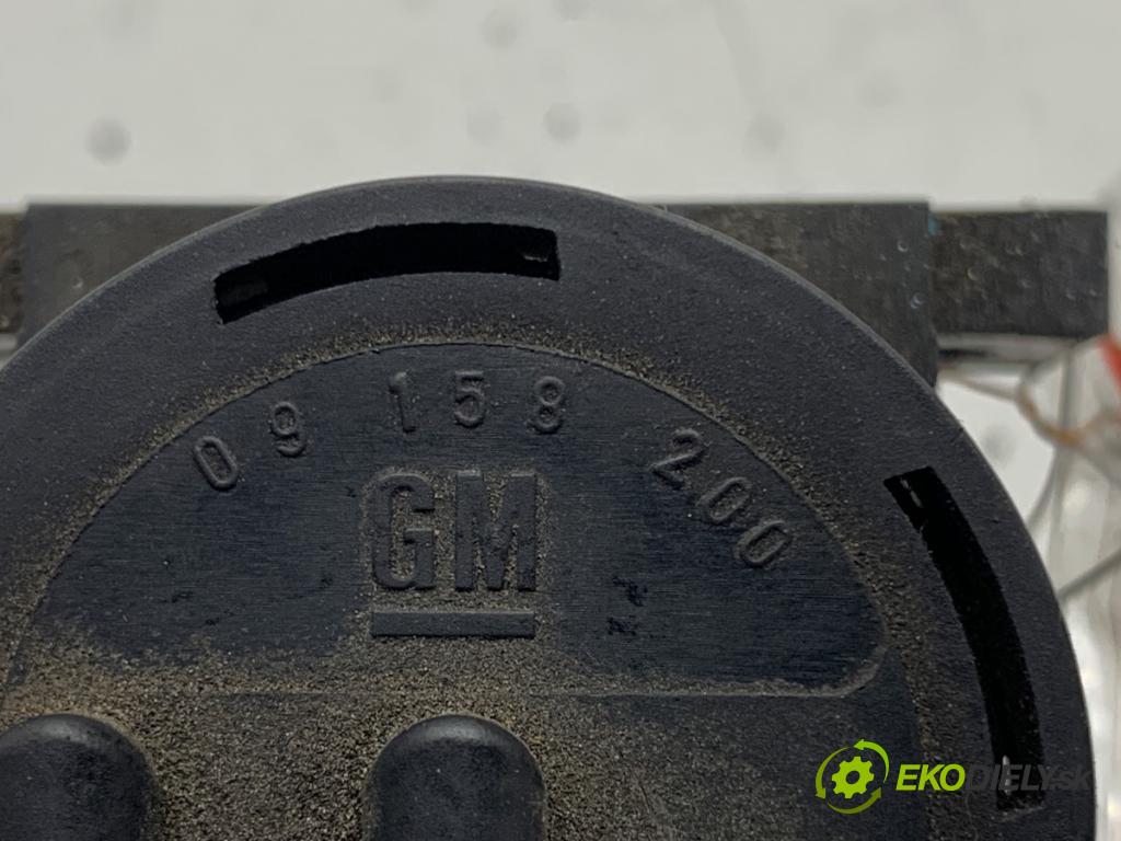 OPEL VECTRA C Kombi 2004 74 kW 2.0 DTI (F35) 1995 Ventil tlaku 09158200 (Ventil)