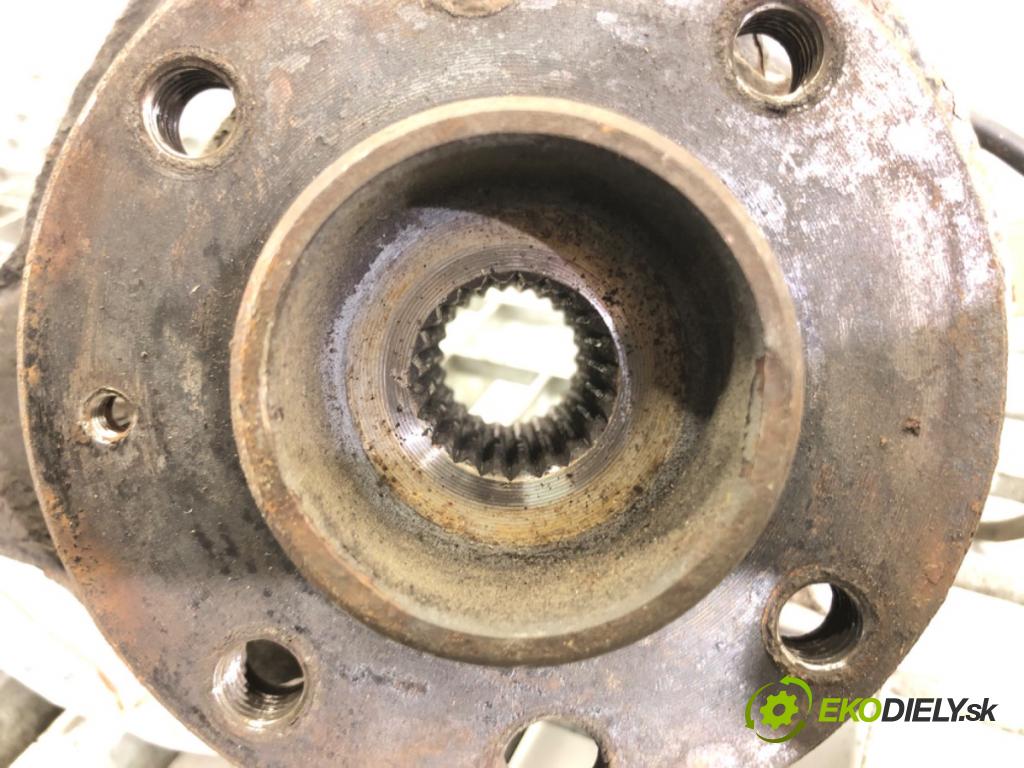 OPEL CORSA C liftback 2004 92 kW 1.8 (F08, F68) 1796 náboj pravy predný 13154318