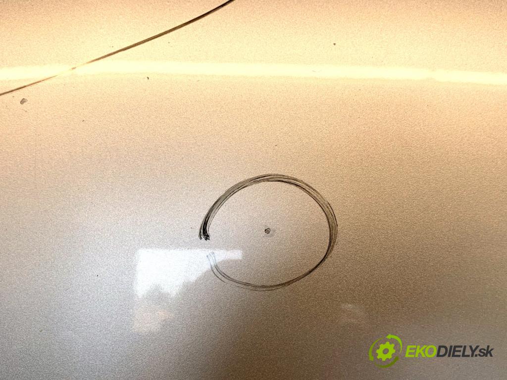 OPEL CORSA C liftback 2004 92 kW 1.8 (F08, F68) 1796 kapota  (Kapoty)