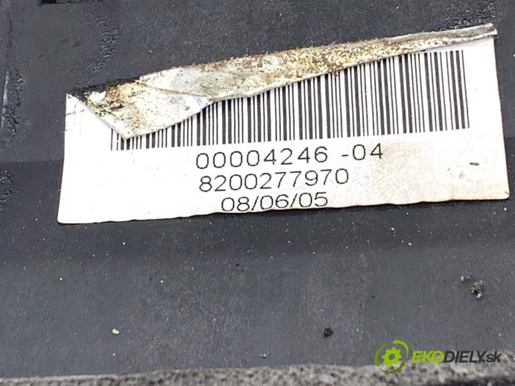 RENAULT MEGANE II Kombi 2005 78 kW 1.5 dCi (KM16, KM1E) 1461 Kulisa 8200277970 (Rýchlostná páka (kulisa))