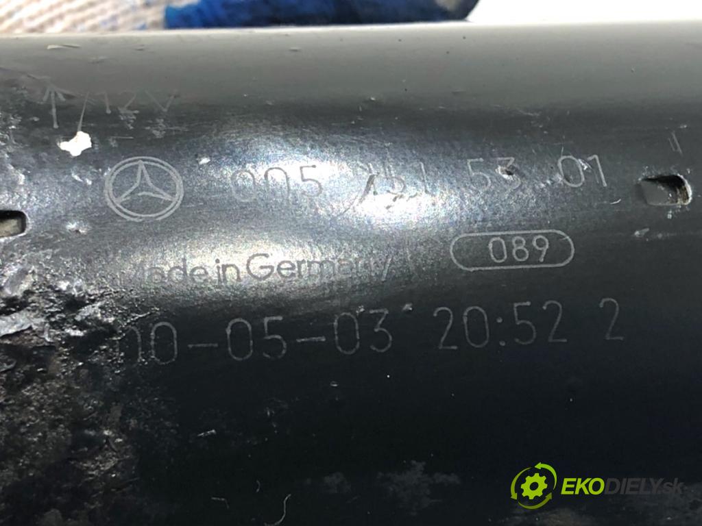 MERCEDES-BENZ W203 sedan 2000 120 kW C 200 Kompressor (203.042) 1796 Štartér 0051515301 (Štartér)
