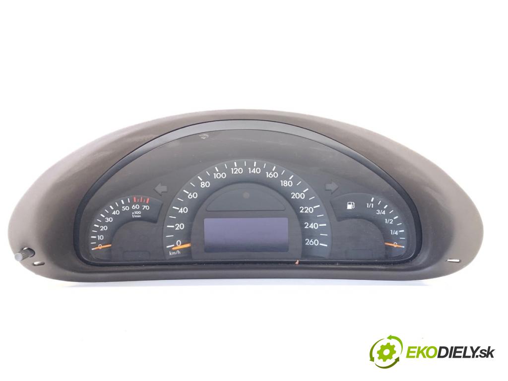 MERCEDES-BENZ W203 sedan 2000 120 kW C 200 Kompressor (203.042) 1796 prístrojovka A2035400711 (Přístrojové desky, displeje)