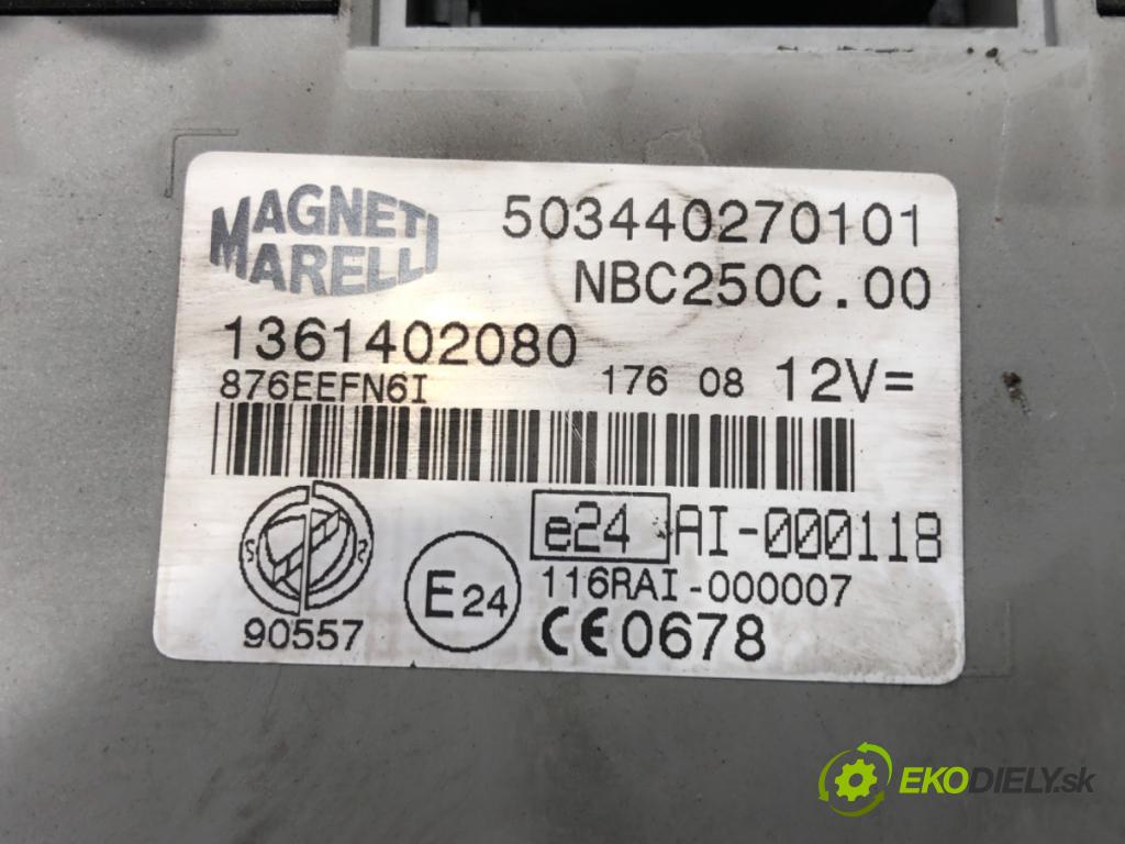 PEUGEOT BOXER I Autobus 2008 88 kW 2.2 HDi 120 2198 modul BSI 1361402080 (Pojistkové skříňky)