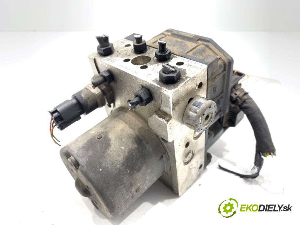 VW PASSAT B5 FL Kombi 2002 74 kW 1.9 TDI 1896 Pumpa ABS 4B0614517G (Pumpa ABS)