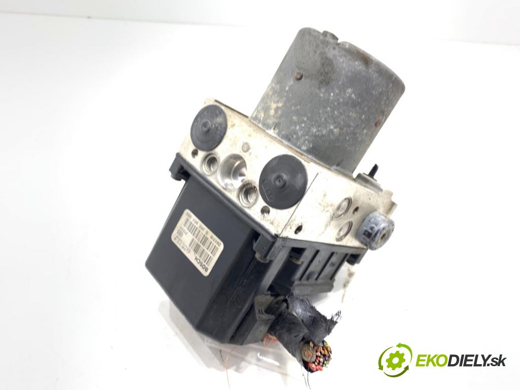 VW PASSAT B5 FL Kombi 2002 74 kW 1.9 TDI 1896 Pumpa ABS 4B0614517G (Pumpa ABS)