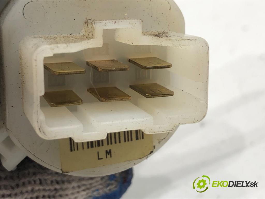 HYUNDAI COUPE II coupe 2004 105 kW 2.0 GLS 1975 spinačka  (Spínacia skrinka)