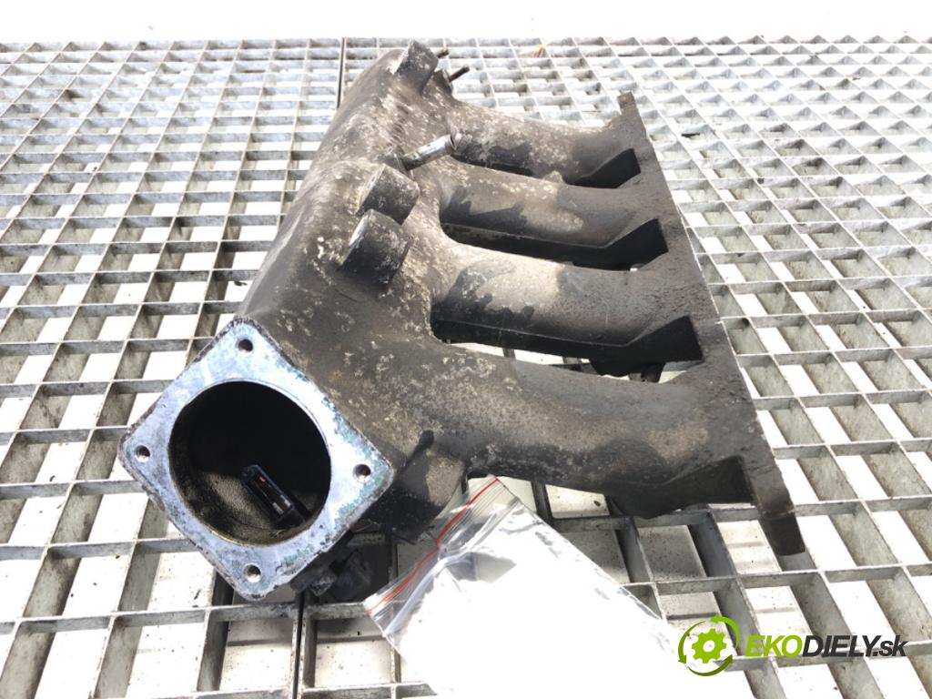 SEAT LEON I liftback 2000 132 kW 1.8 20V T 1781 Potrubie sacie, sanie 06A133223BQ (Sacie potrubie)