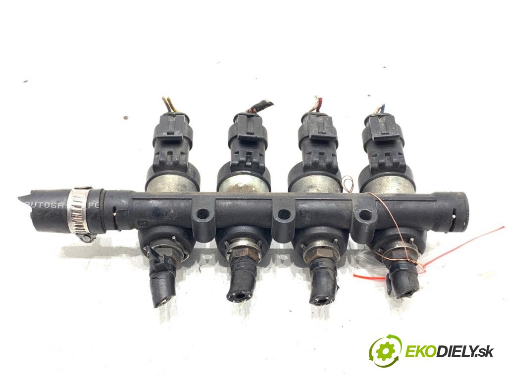 SEAT LEON I liftback 2000 132 kW 1.8 20V T 1781 vstrekovač LPG 67R-016379