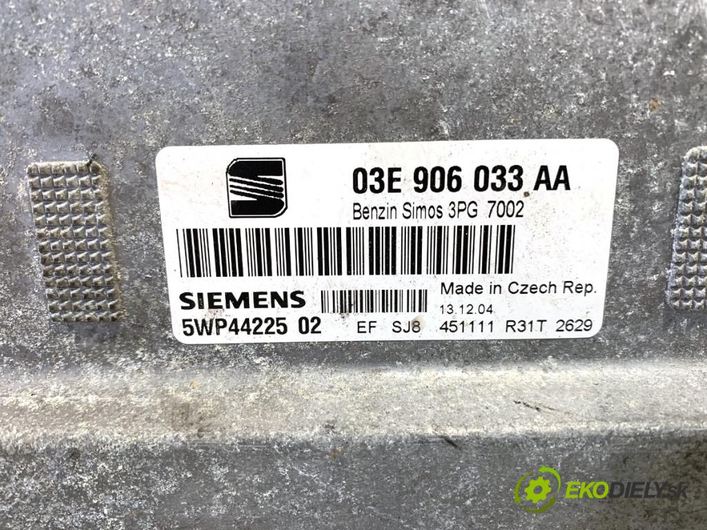 SEAT IBIZA III liftback 2005 47 kW 1.2 1198 riadiaca jednotka Motor 03E906033AA (Riadiaca jednotka)