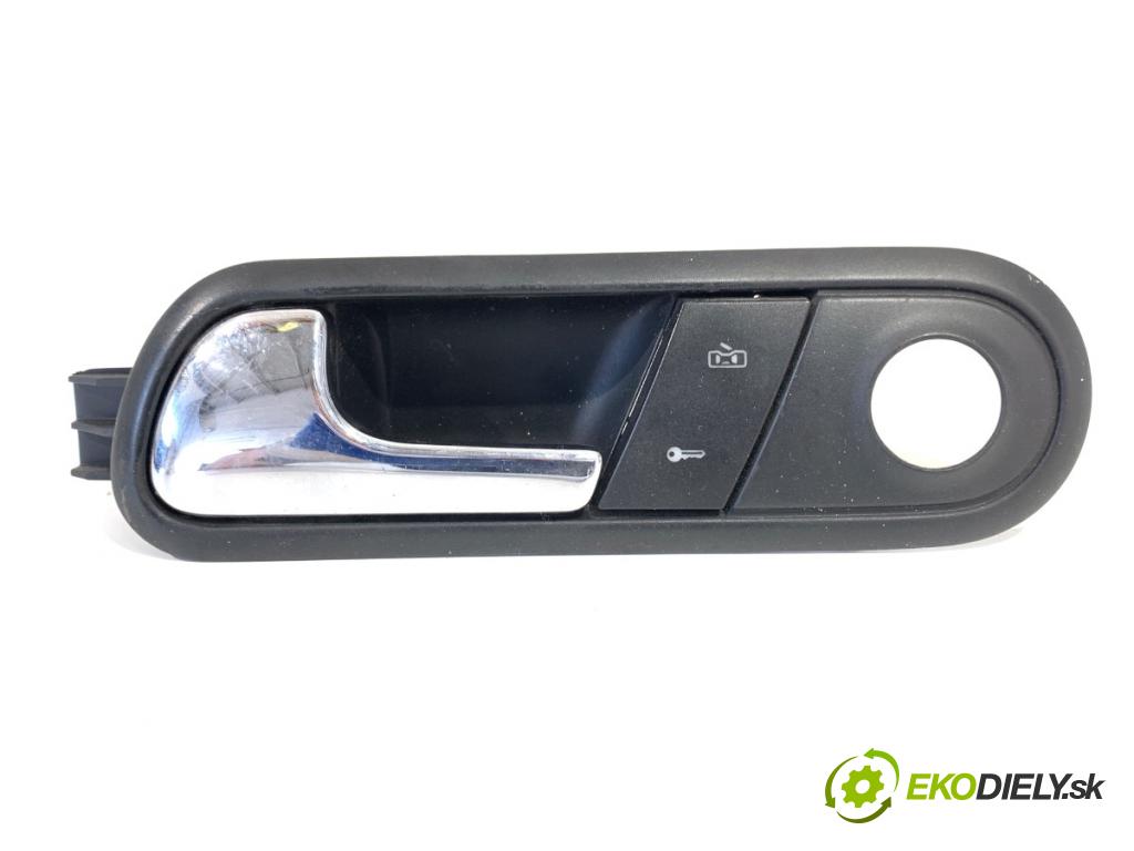 SEAT IBIZA III liftback 2005 47 kW 1.2 1198 Kľučka vnútorná ľavy predný 6L0837113