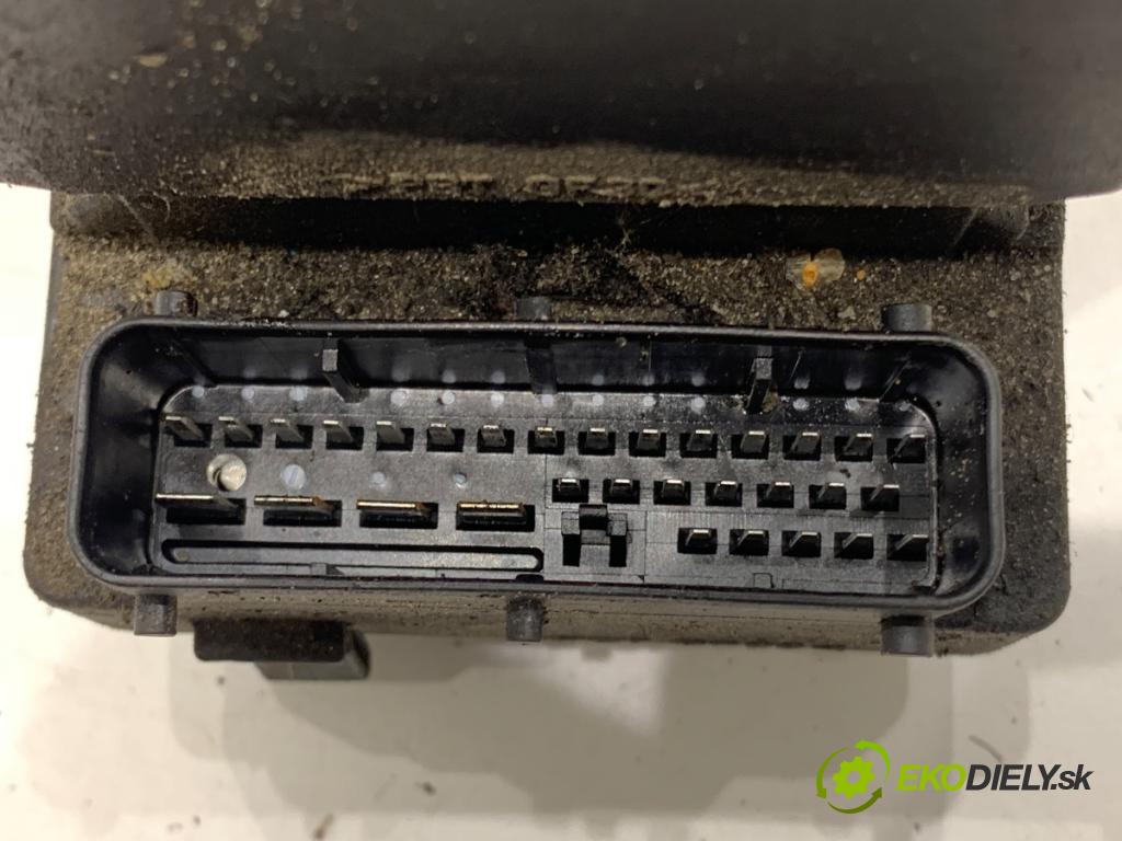 VW PASSAT B5 sedan 1999 66 kW 1.9 TDI 1896 Pumpa ABS 0273004358 (Pumpa ABS)