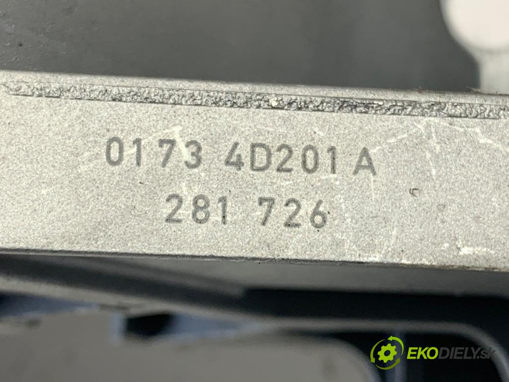 OPEL ASTRA H liftback 2004 74 kW 1.7 CDTI (L48) 1686 spinačka 2421430 (Spínacia skrinka)