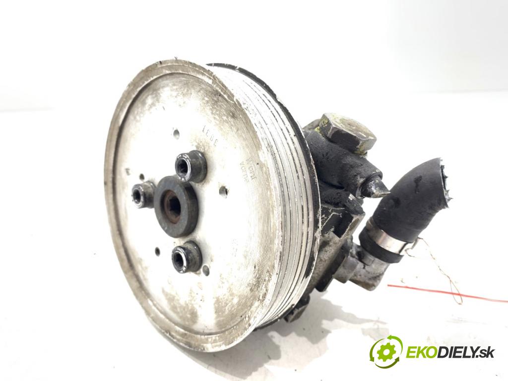 AUDI A6 C5 Kombi 1998 110 kW 2.5 TDI 2496 Pumpa servočerpadlo 4B0145155R (Servočerpadlo, pumpa riadenia)