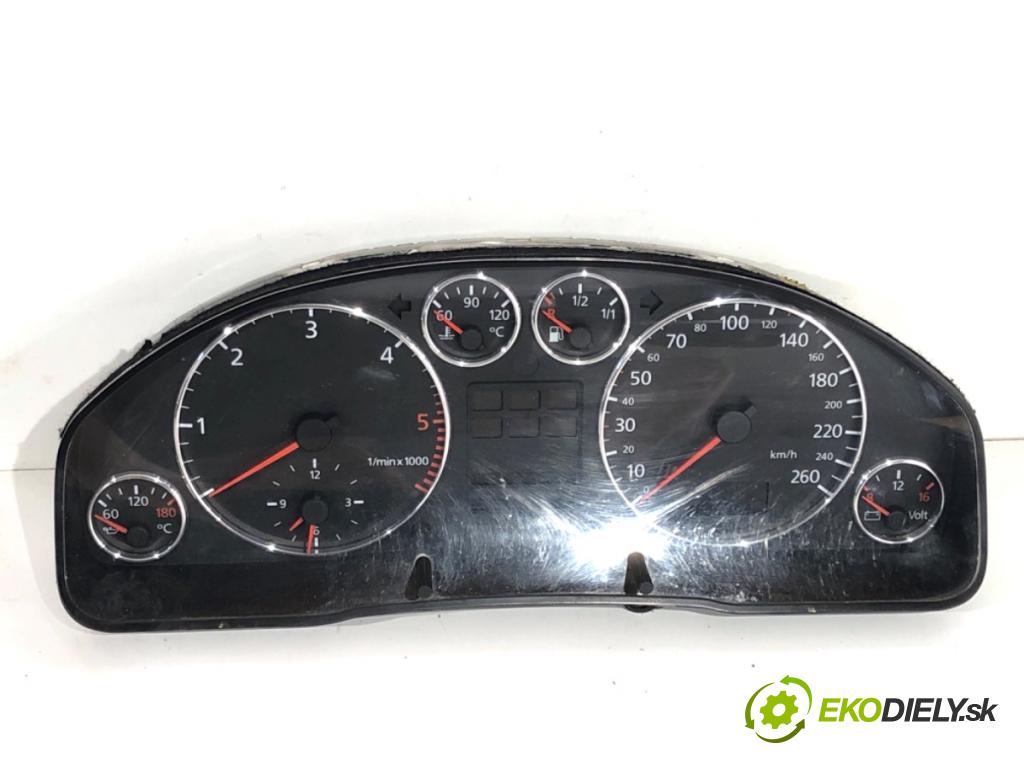 AUDI A6 C5 Kombi 1998 110 kW 2.5 TDI 2496 Prístrojovka 4B0919860E (Prístrojová doska)