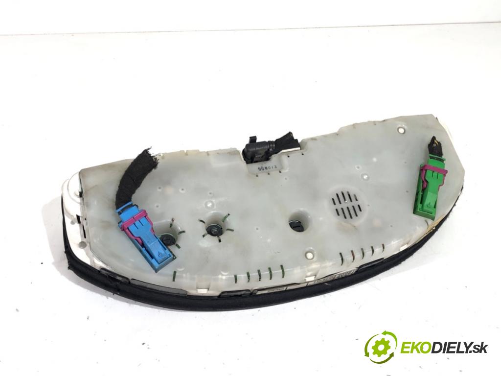 AUDI A6 C5 Kombi 1998 110 kW 2.5 TDI 2496 Prístrojovka 4B0919860E (Prístrojová doska)