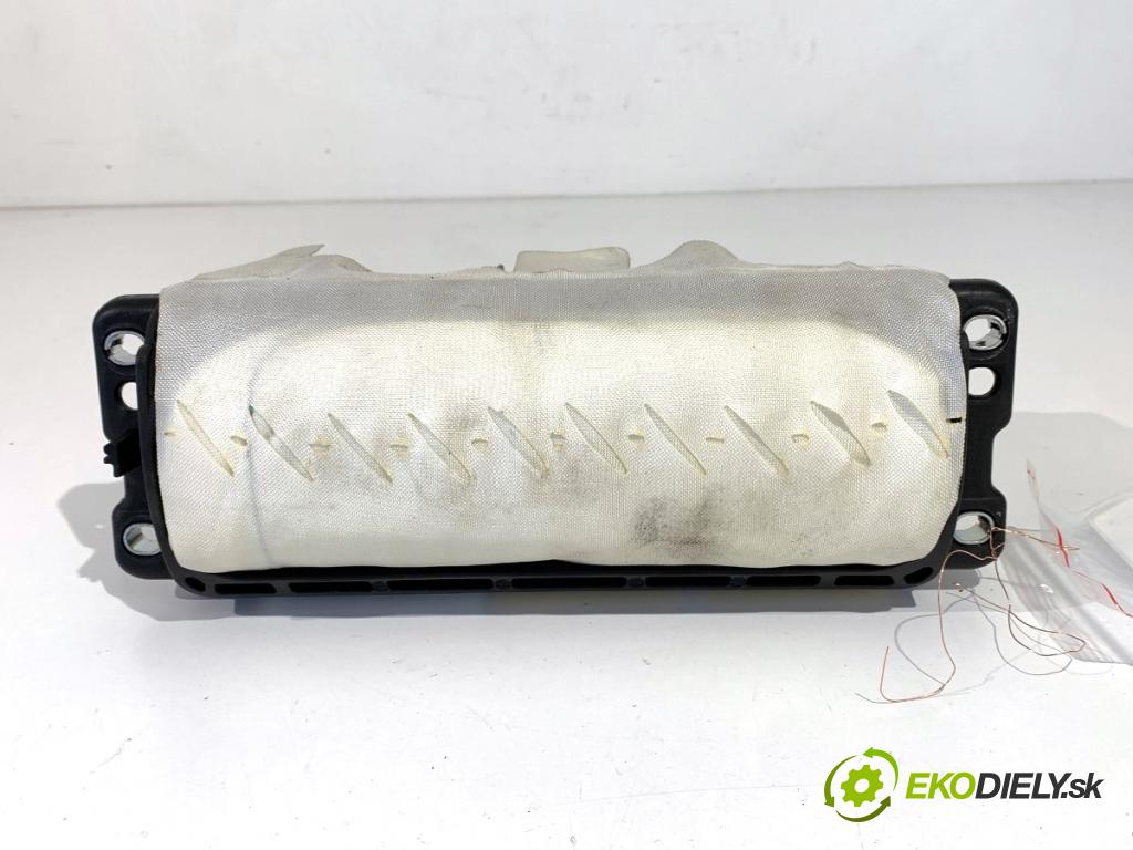 VW PASSAT B6 Kombi 2006 103 kW 2.0 TDI 1968 AirBag spolujazdca 3C0880204E (Airbag)