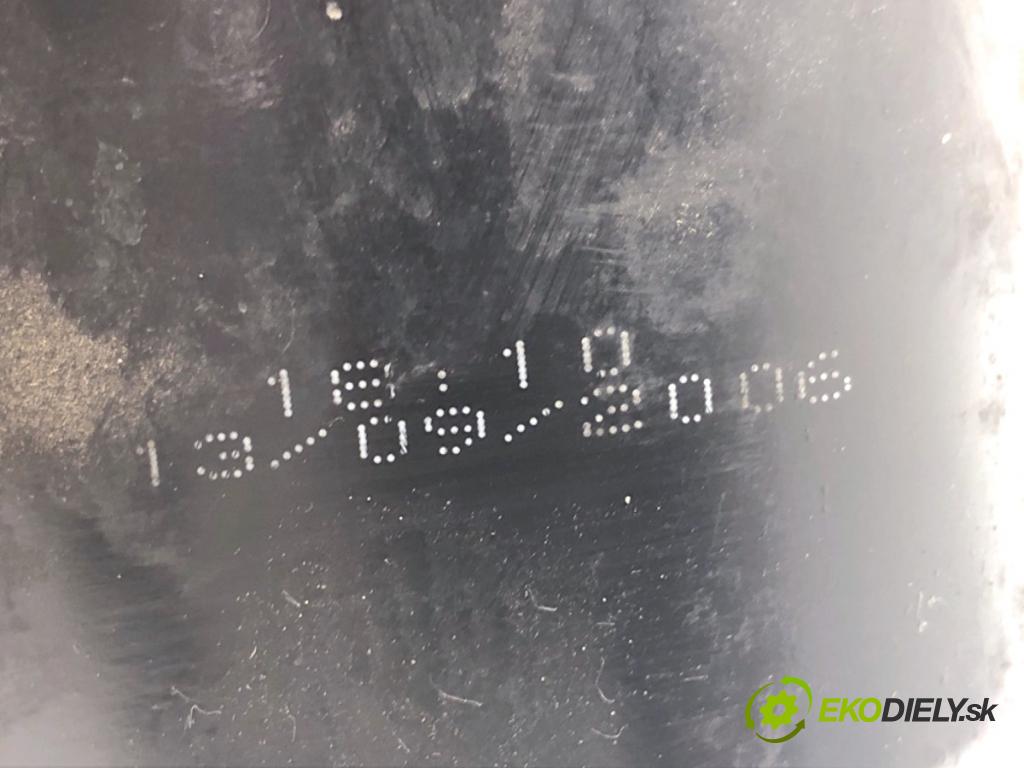 VW PASSAT B6 Kombi 2006 103 kW 2.0 TDI 1968 Obal filtra paliva  (Obal palivového filtra)