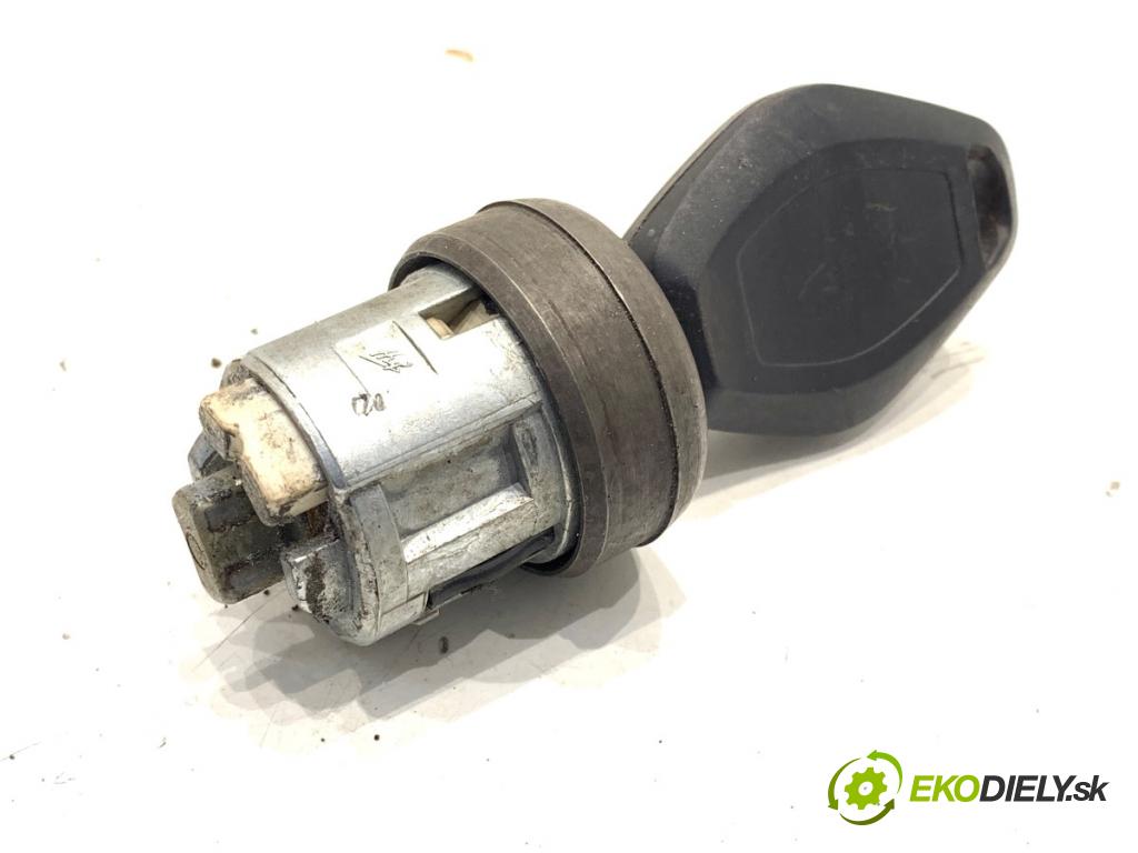 BMW E39 Kombi 2002 142 kW 530 d 2926 spinačka 1095820 (Spínacia skrinka)