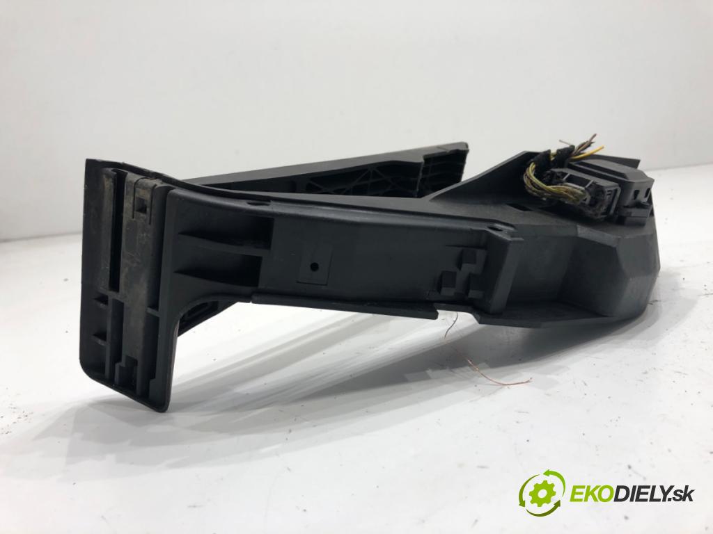 BMW E39 Kombi 2002 142 kW 530 d 2926 potenciometr plynového pedálu 6756493 (Pedály)