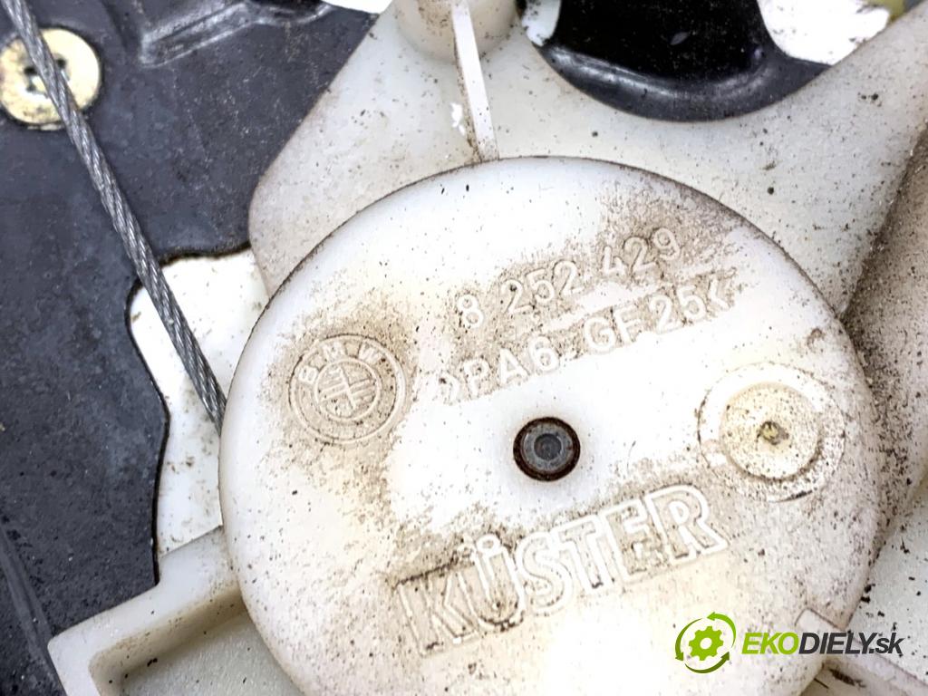 BMW E39 Kombi 2002 142 kW 530 d 2926 mechanismus okna levý zadní část 8252429