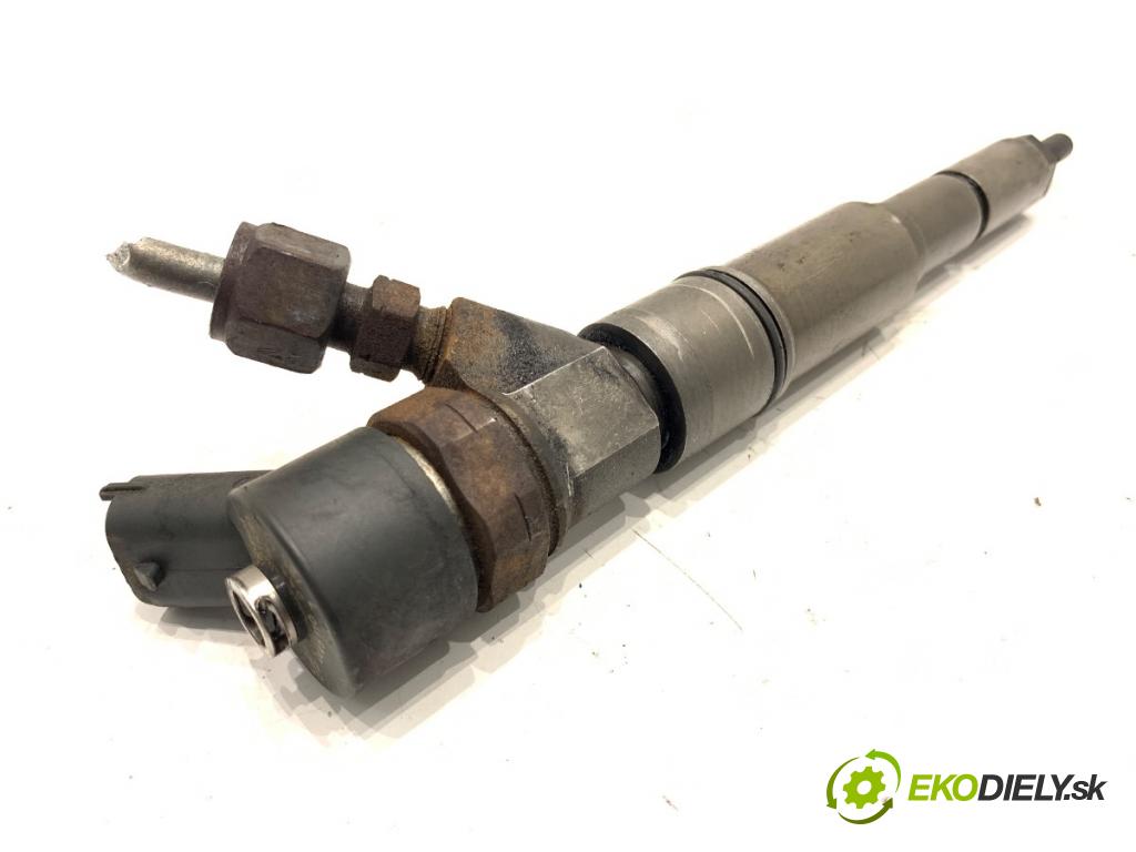BMW E39 Kombi 2002 142 kW 530 d 2926 vstrekovač 7785984 (Vstrekovač paliva)