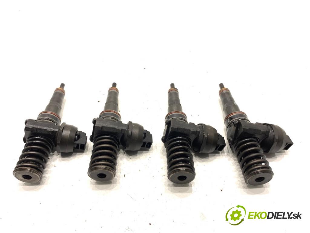 AUDI A4 B6 sedan 2001 74 kW 1.9 TDI 1896 vstrekovače 0414720204