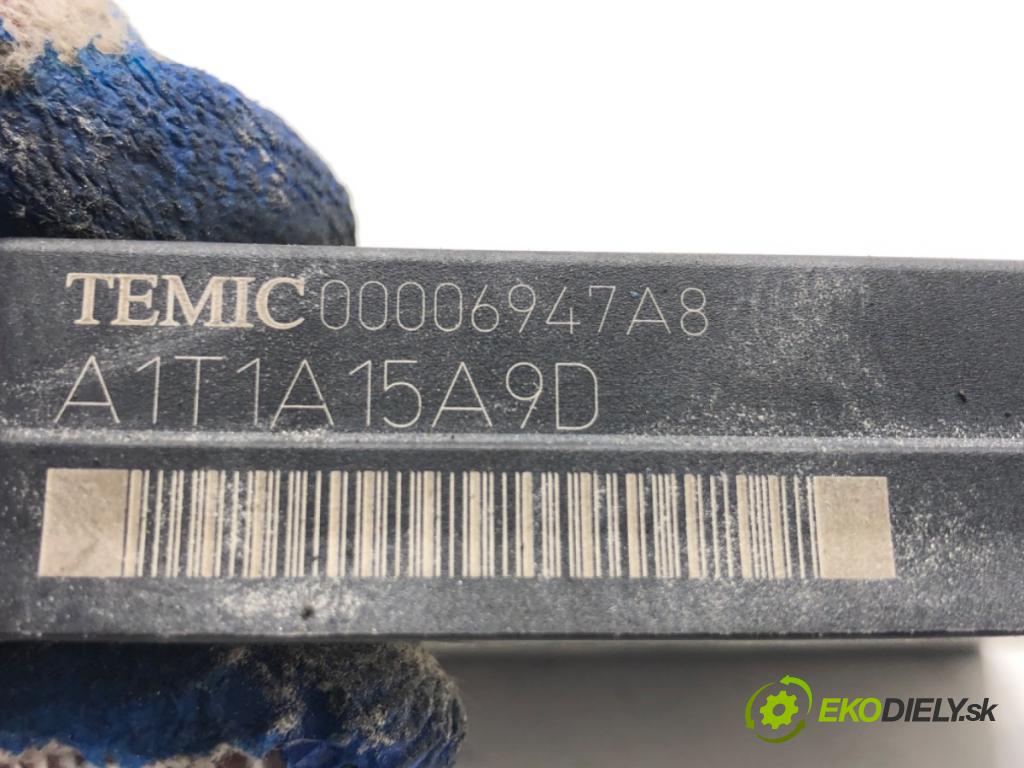 AUDI A4 B6 sedan 2001 74 kW 1.9 TDI 1896 Modul svetiel 8E0907279 (Riadiaca jednotka ostatné)