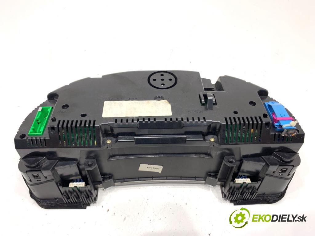 AUDI A4 B6 sedan 2001 74 kW 1.9 TDI 1896 Prístrojovka 8E0920900E (Prístrojová doska)