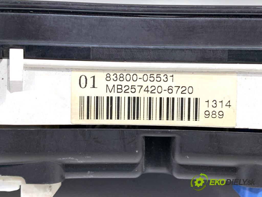 TOYOTA AVENSIS T25 Kombi 2004 95 kW 1.8 (ZZT251_) 1794 Prístrojovka 83800-05531 (Prístrojová doska)