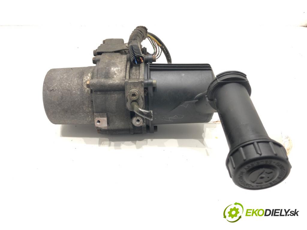 PEUGEOT 307 SW Kombi 2003 79 kW 2.0 HDI 110 1997 Pumpa servočerpadlo 9648744580 (Servočerpadlo)