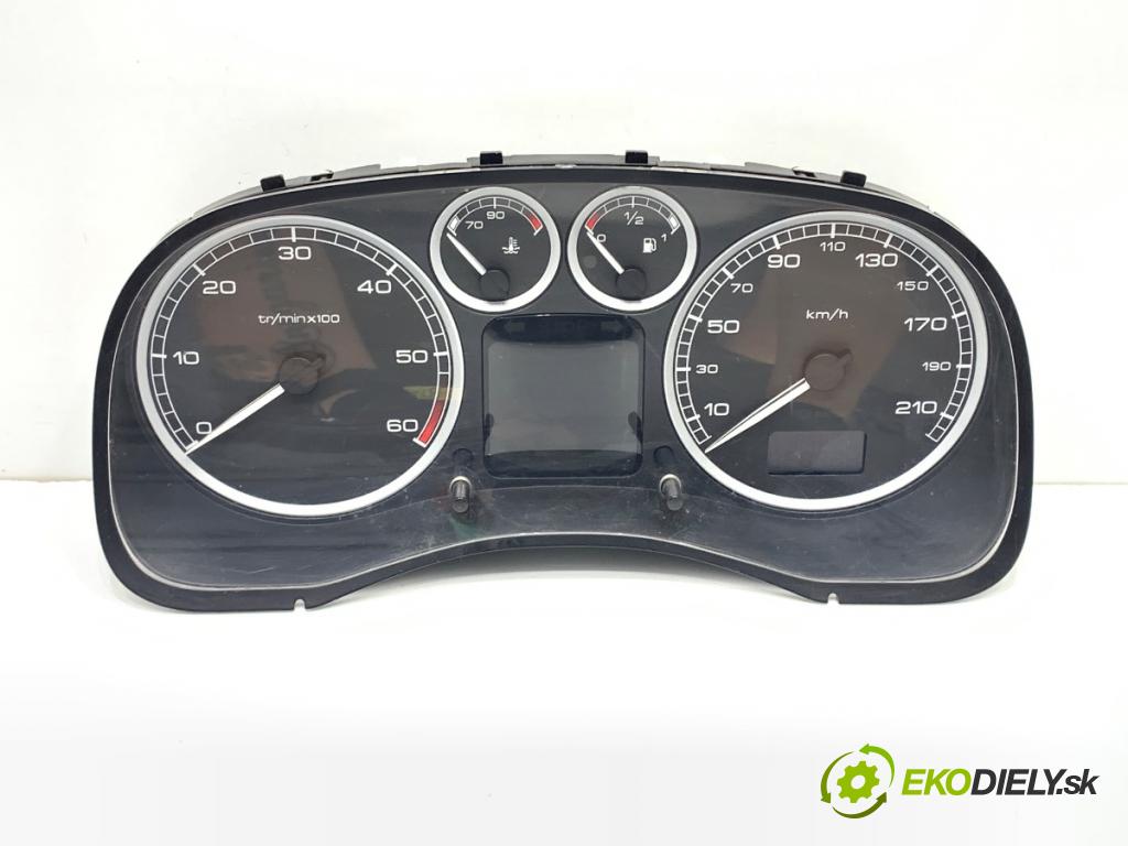 PEUGEOT 307 SW Kombi 2003 79 kW 2.0 HDI 110 1997 Prístrojovka P9636708880 (Prístrojová doska)