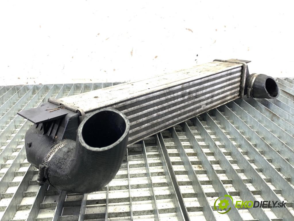 BMW E39 Kombi 2002 142 kW 530 d 2926 intercooler 1612787 (Intercooler (chladič nasávaného vzduchu))