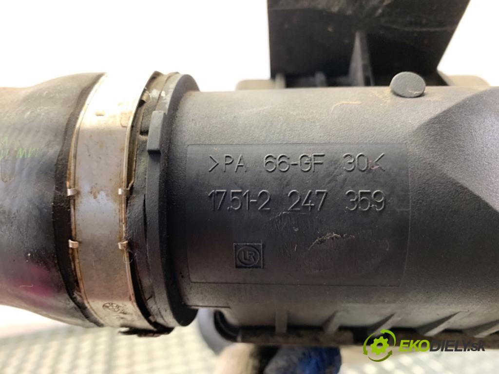 BMW E39 Kombi 2002 142 kW 530 d 2926 intercooler 1612787 (Chladiče nasávaného vzduchu (intercoolery))