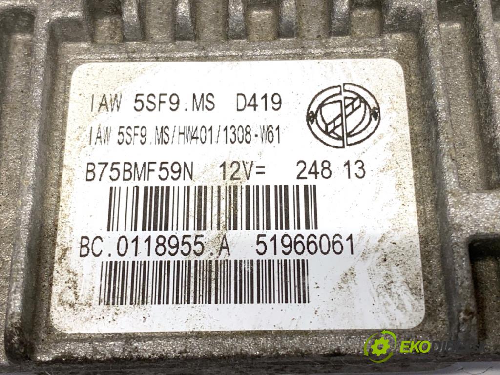 FIAT 500 liftback 2013 51 kW 1.2 (312AXA1A) 1242 riadiaca jednotka Motor 51966061 (Riadiaca jednotka)