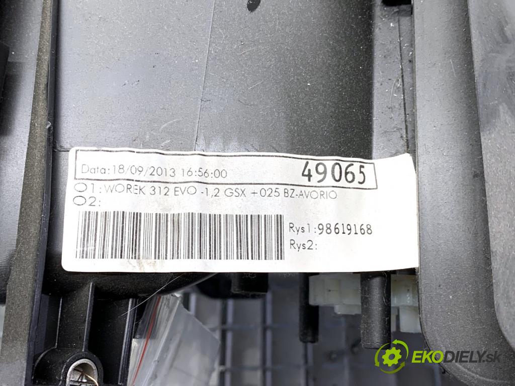 FIAT 500 liftback 2013 51 kW 1.2 (312AXA1A) 1242 Výhrevné teleso, radiátor kúrenia 5Q5628000 (Radiátor kúrenia)