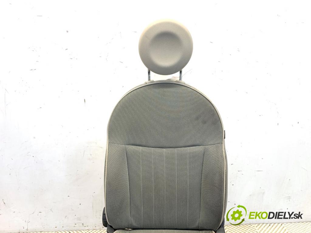 FIAT 500 liftback 2013 51 kW 1.2 (312AXA1A) 1242 Sedadlo ľavy predný