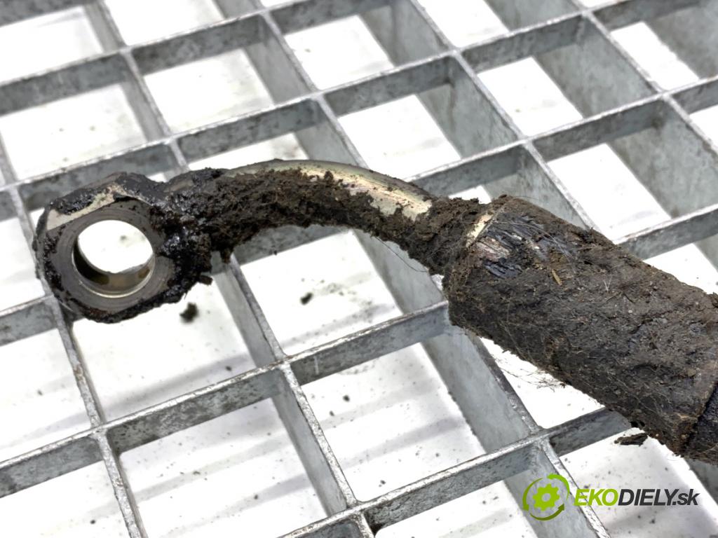 AUDI A3 8L liftback 1997 110 kW 1.8 T 1781 hadica servočerpadlo  (Rúrka servočerpadla)