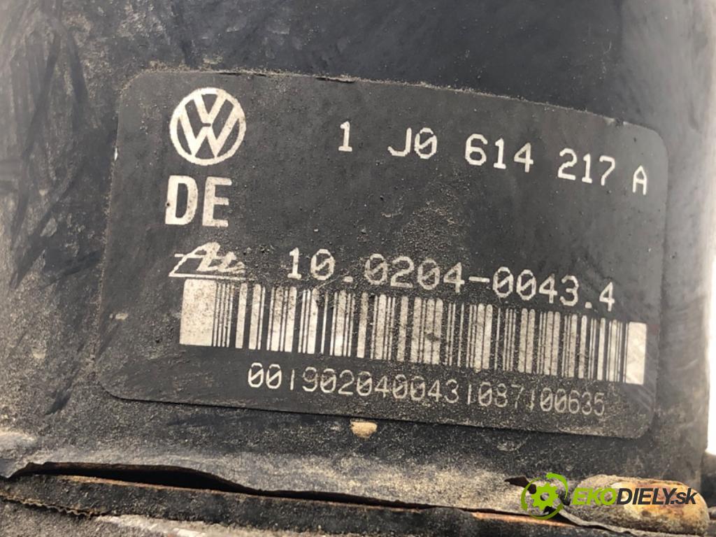 AUDI A3 8L liftback 1997 110 kW 1.8 T 1781 Pumpa ABS 1J0907379A (Pumpa ABS)