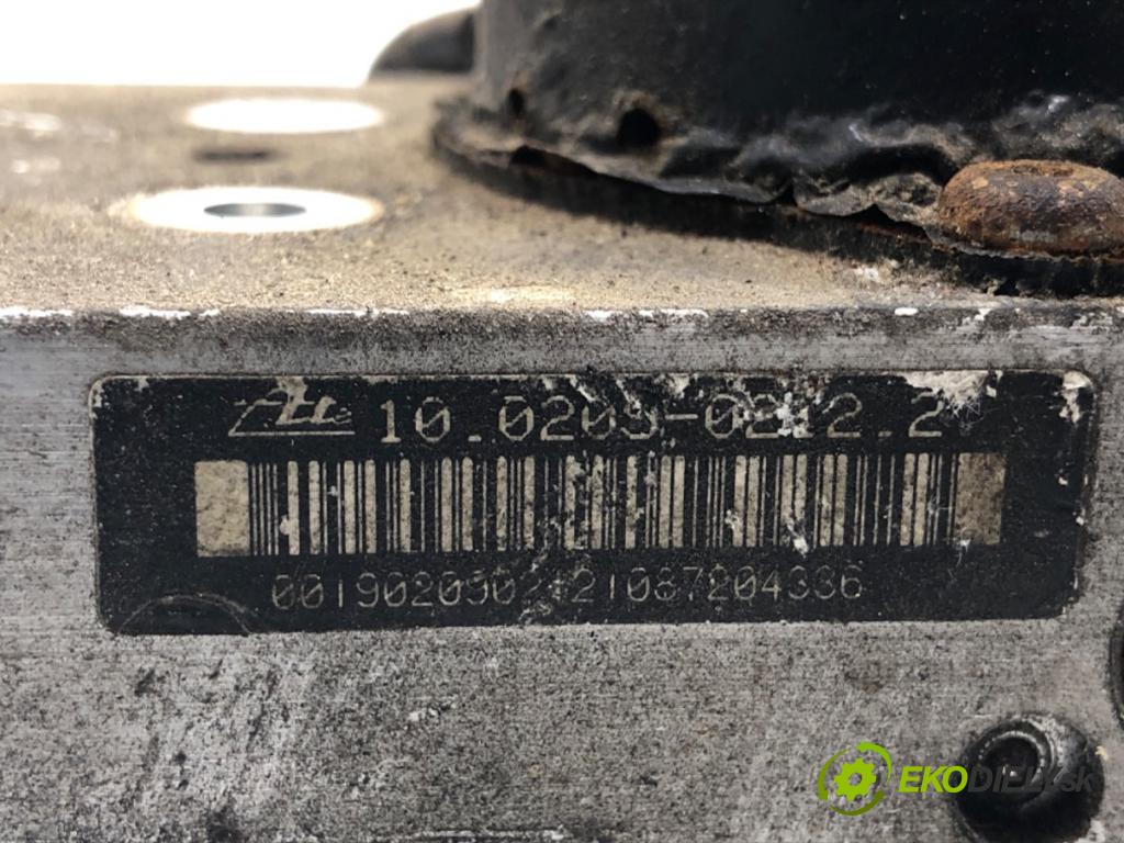 AUDI A3 8L liftback 1997 110 kW 1.8 T 1781 Pumpa ABS 1J0907379A (Pumpa ABS)