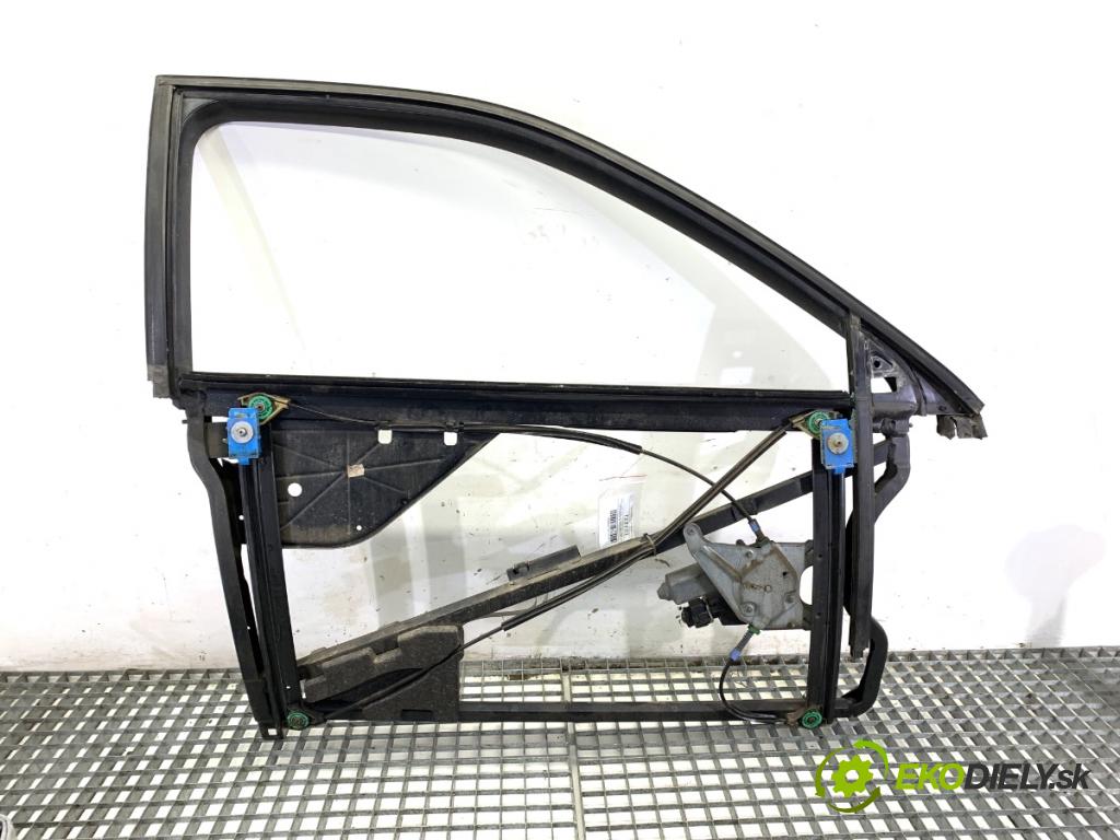 AUDI A3 8L liftback 1997 110 kW 1.8 T 1781 mechanismus okna pravý přední část 