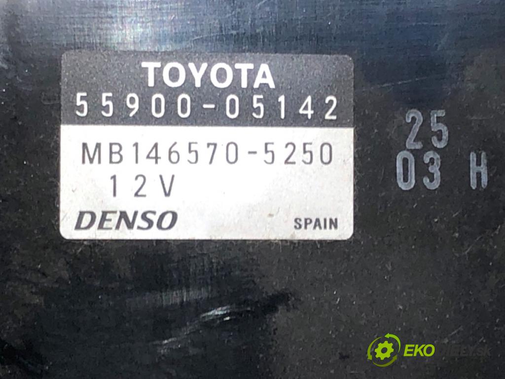 TOYOTA AVENSIS T25 liftback 2006 95 kW 1.8 (ZZT251_) 1794 Panel ovládania kúrenia 55900-05142 (Prepínacie páčky pod volantom)