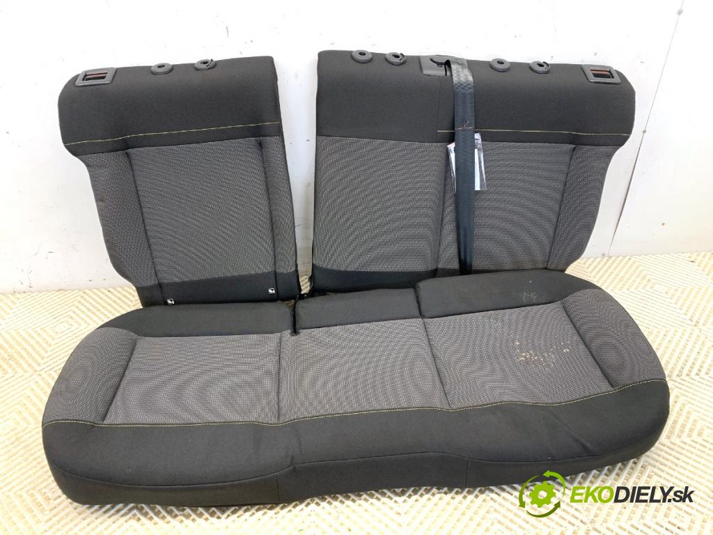 CITROEN C3 III liftback 2023 61 kW 1.2 PureTech 82 1199 Sedadlo druhý rad 