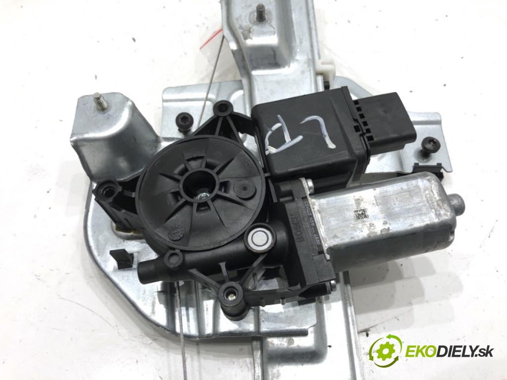 CITROEN C3 III liftback 2023 61 kW 1.2 PureTech 82 1199 mechanismus okna levý přední část 9840154380